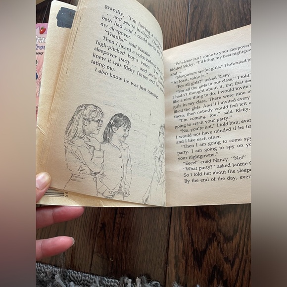 Baby-Sitters Little Sister #9 Karen’s Sleepover by Ann M. Martin - Picture 5 of 6